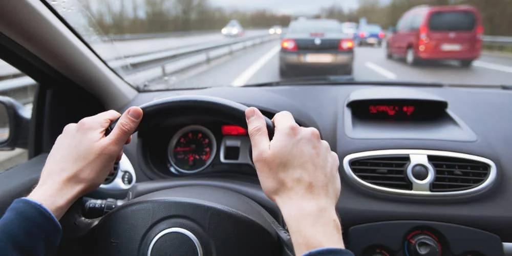 Kadıköy’de B1 Ehliyet: Ucuz Değil, Kaliteli Eğitim Önceliğimiz